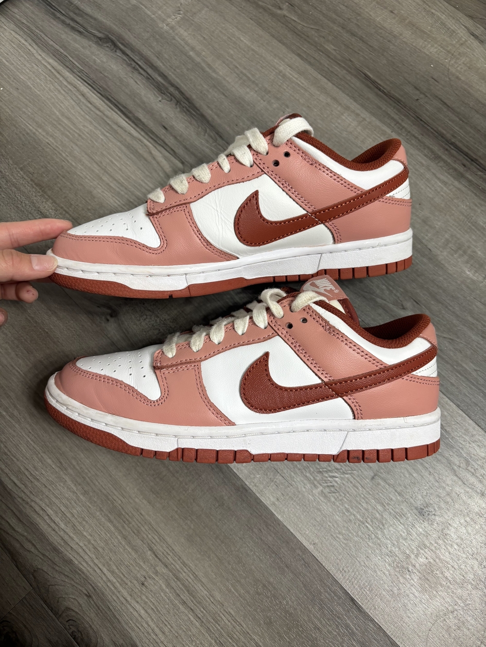 Nike Dunks " Red Stardust " Sneakers in Pink, White & Brick Red